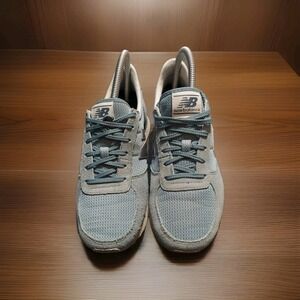 New Balance 220 Women's Blue Suede Running Shoes Trainers Size 7.5 WL22MSB
